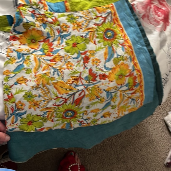 Outfit - Picture 4 of 5